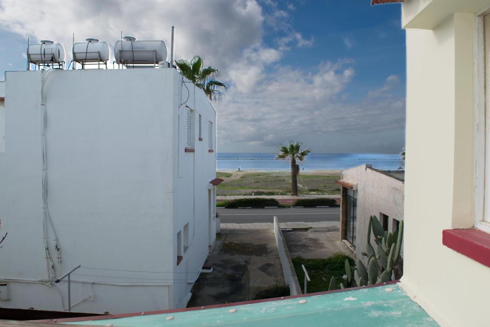 Merika Complex 1 Hou.32 Larnaca Bagian luar foto