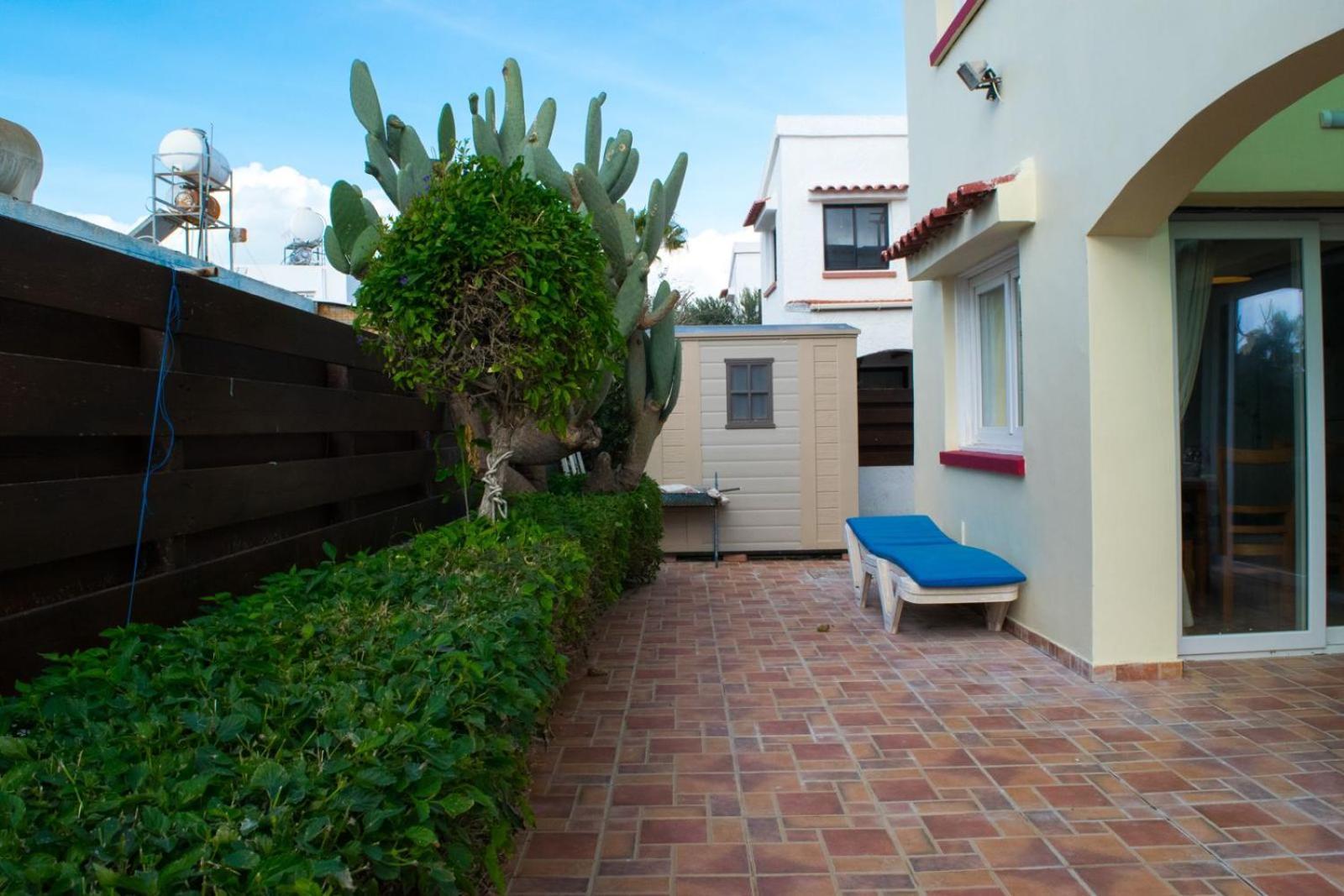 Merika Complex 1 Hou.32 Larnaca Bagian luar foto
