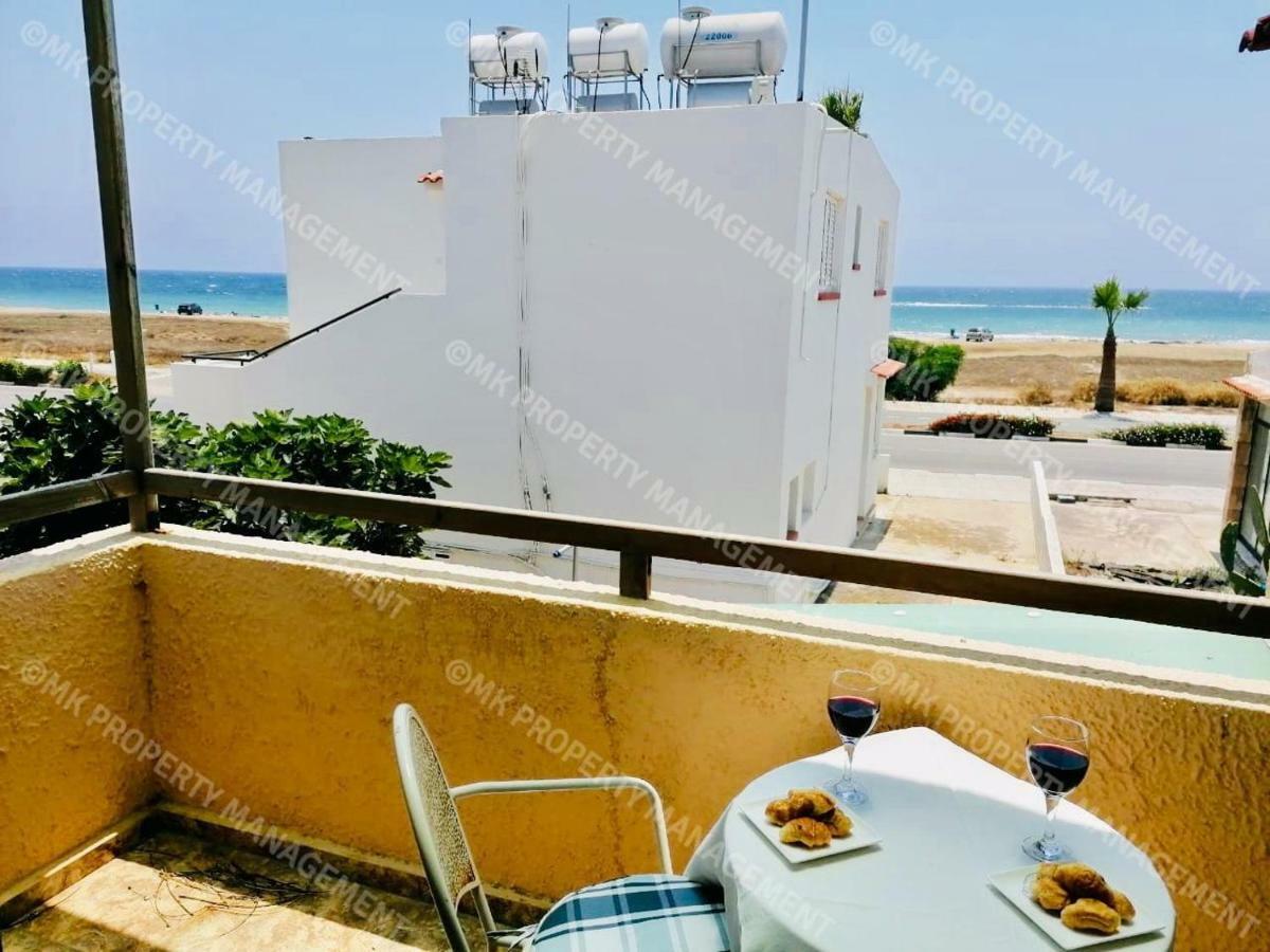 Merika Complex 1 Hou.32 Larnaca Bagian luar foto